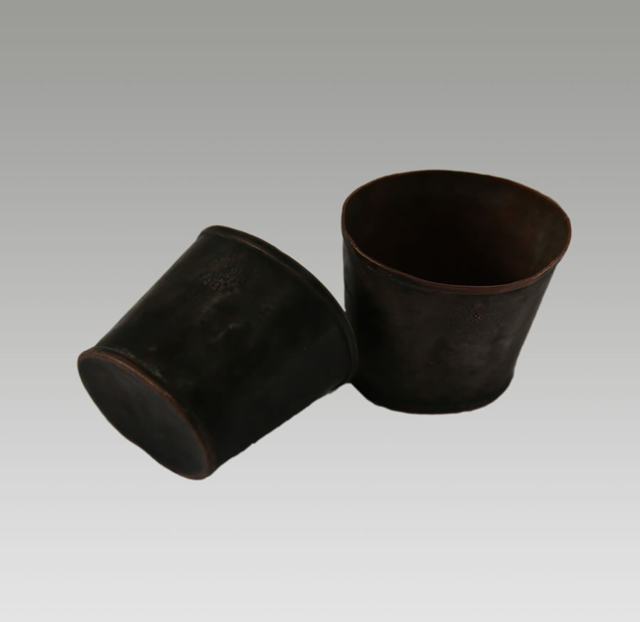 水杯.jpg 水杯.jpg