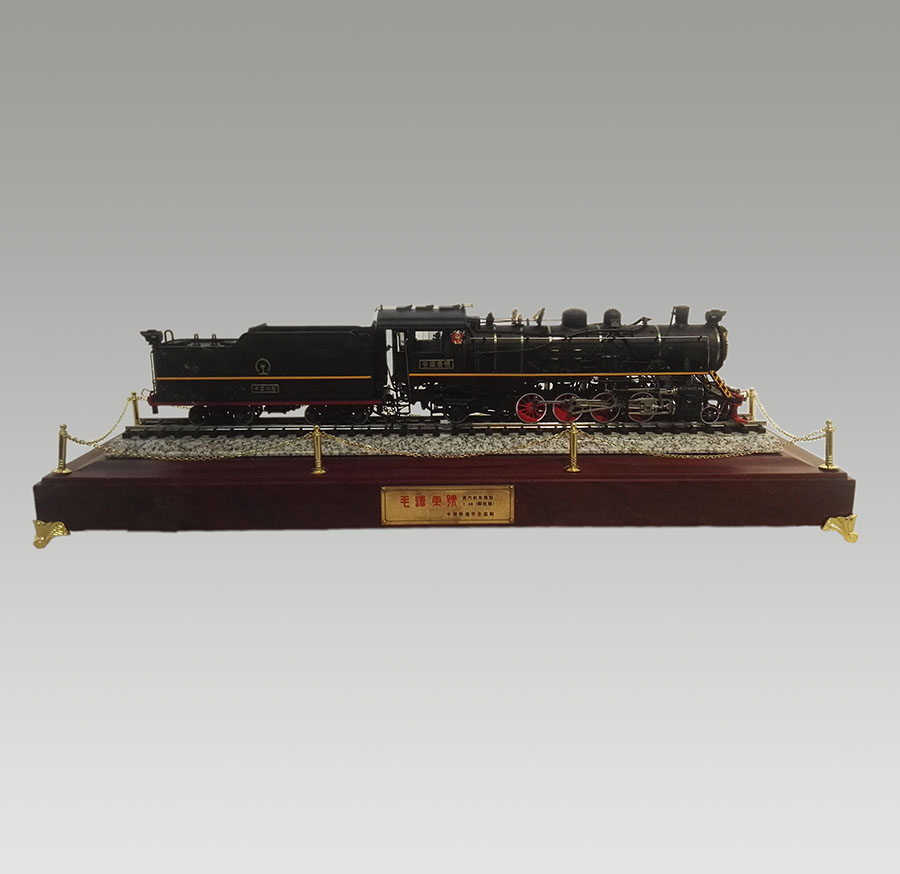毛泽东号机车模型1.jpg
