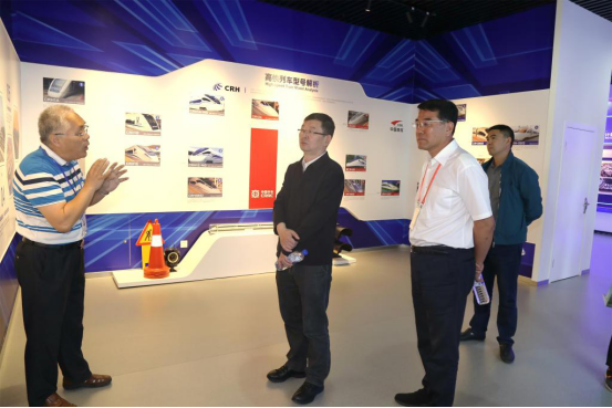 981908E54199C1E591D0932E796_15B5E70F_C7B5A.png 981908E54199C1E591D0932E796_15B5E70F_C7B5A.png