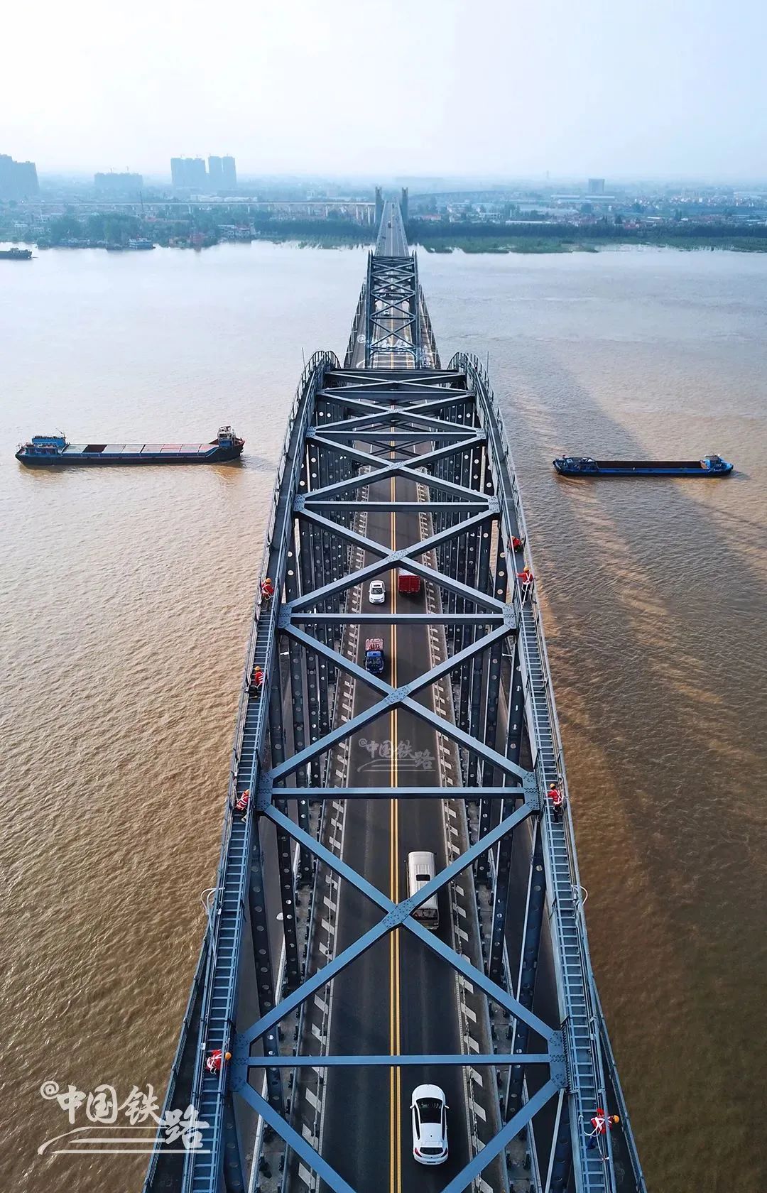 万里长江，有多少座桥？