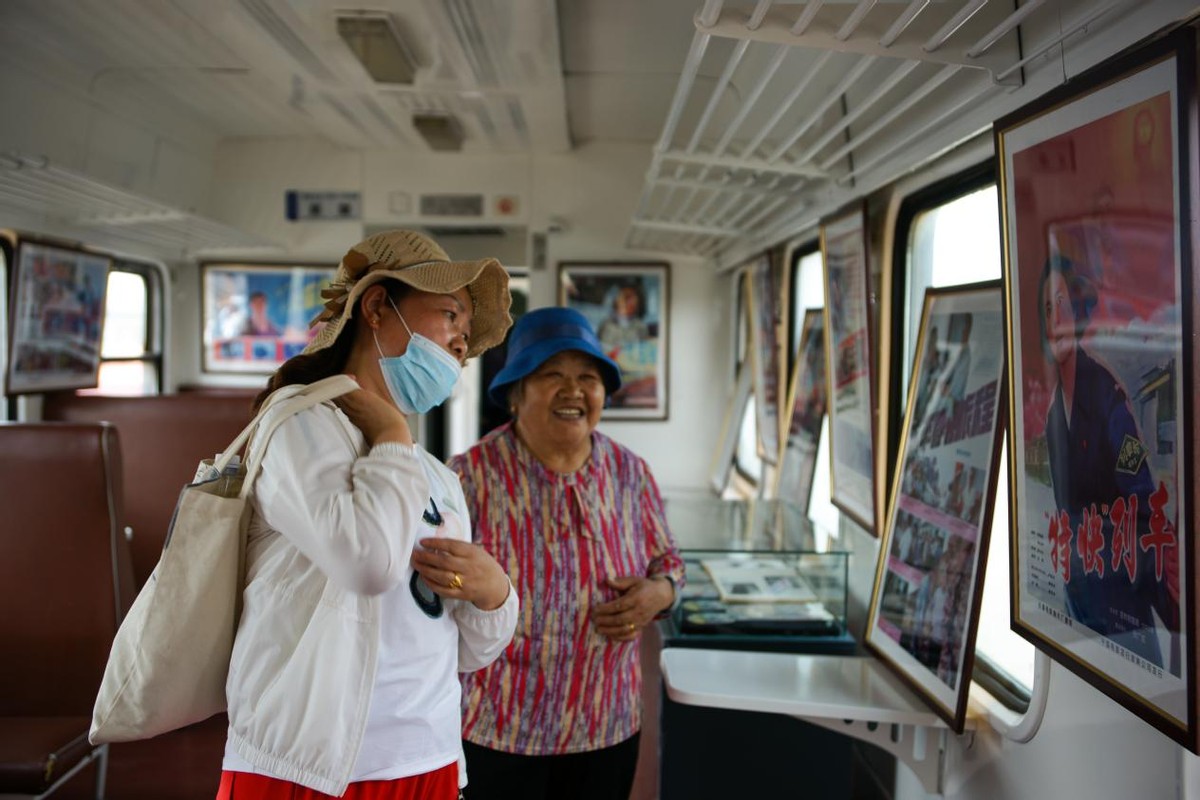 第二届中国铁路文化收藏博览会在宁夏钢铁集团盛大开幕