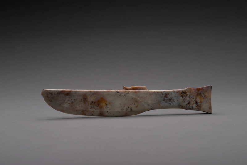 K6出土玉刀_缩小大小.png K6出土玉刀_缩小大小.png