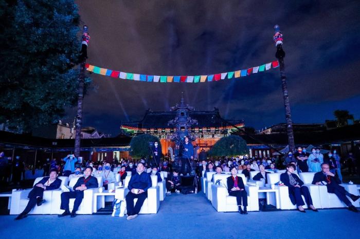 点击进入下一页