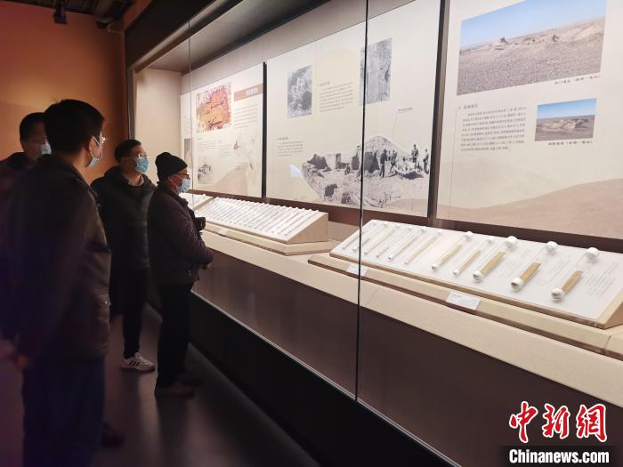 327件甘肃出土简牍文物在长沙展出
