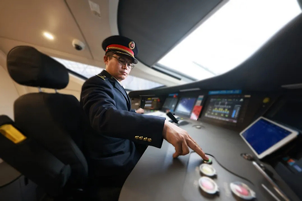 7.webp.jpg 7.webp.jpg