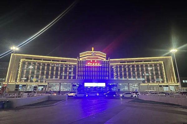 2.webp.jpg 2.webp.jpg