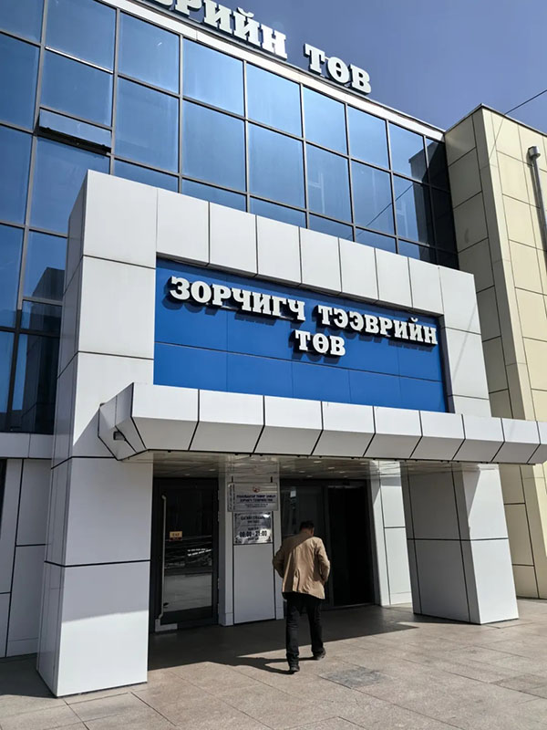 13.webp.jpg 13.webp.jpg